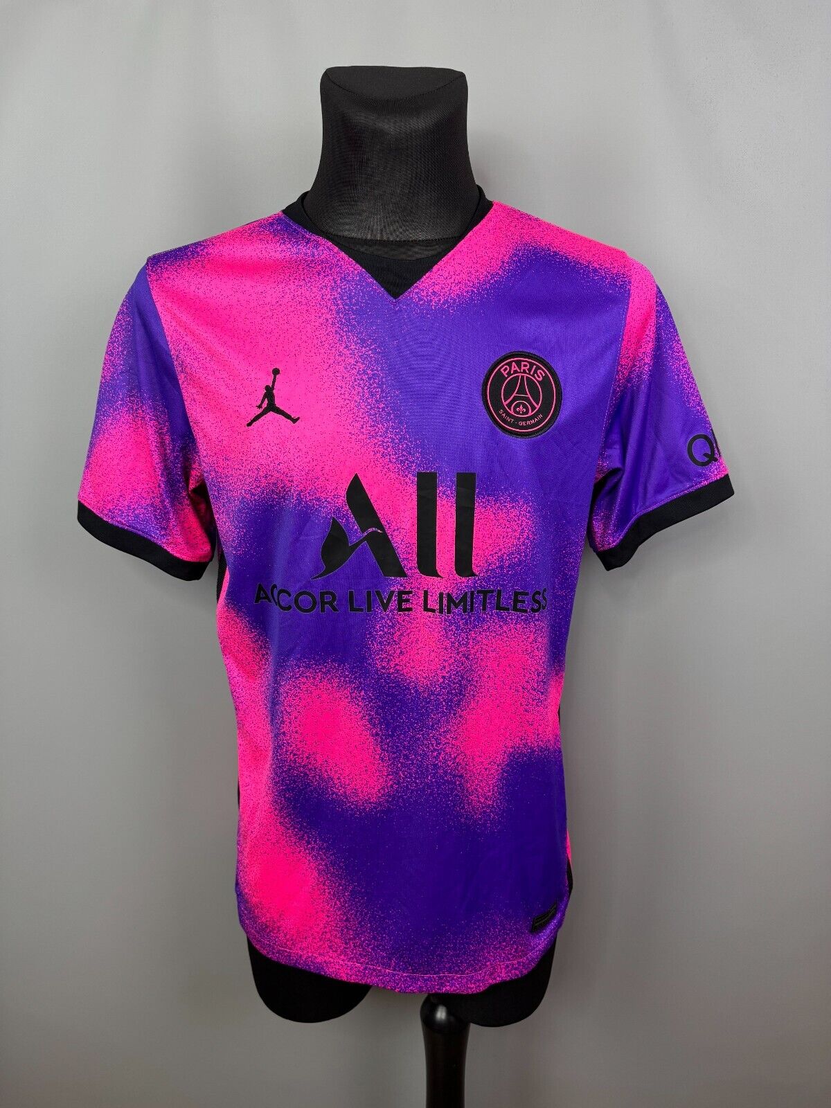 PARIS SAINT-GERMAIN 2020 2021 STADIUM FORCE SHIRT PSG PARIS SAINT-GERMAIN 2020 2021 STADIUM FORCE SHIRT PSG