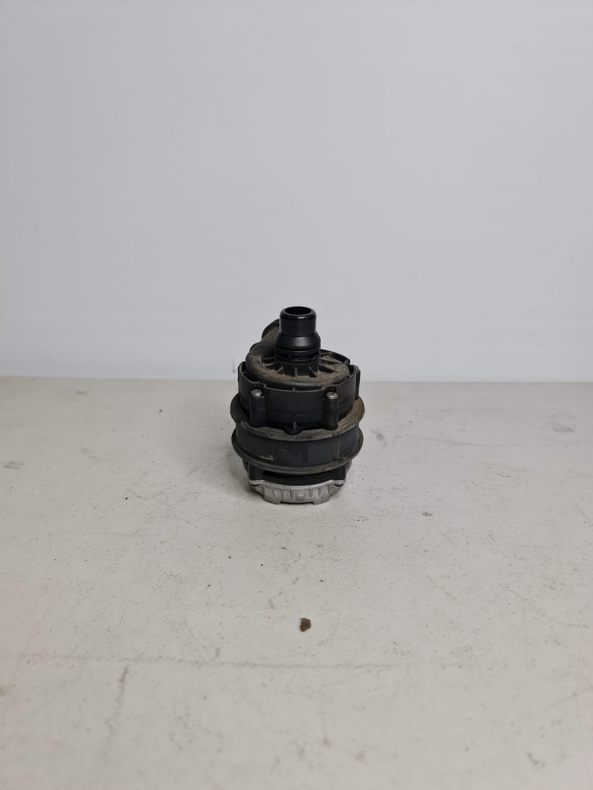 0 Bmw 1 3 Series F20 F21 F30 LCI Auxiliary Water Pump Coolant 0392024062 8637953 1 image 2