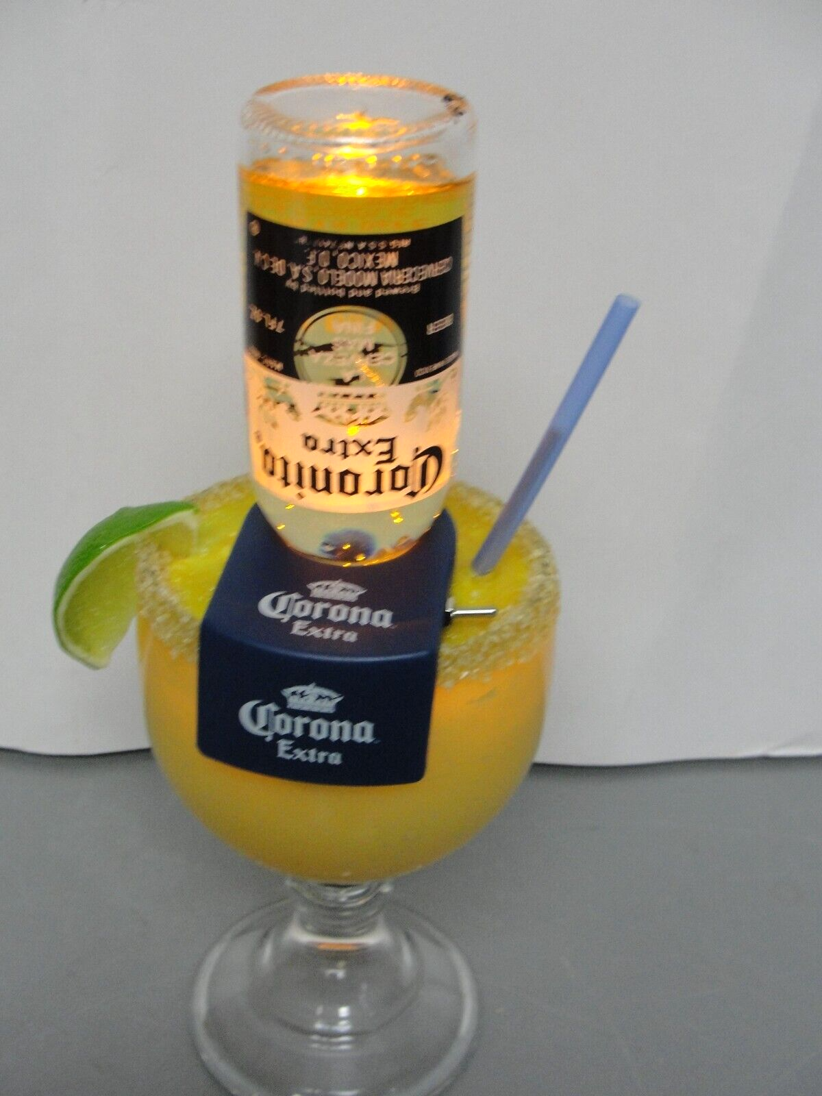 CORONAビール　タンク型　ディスプレイ 楽天市場】コロナビール レンチキュラー サイン 大型 3D 看板