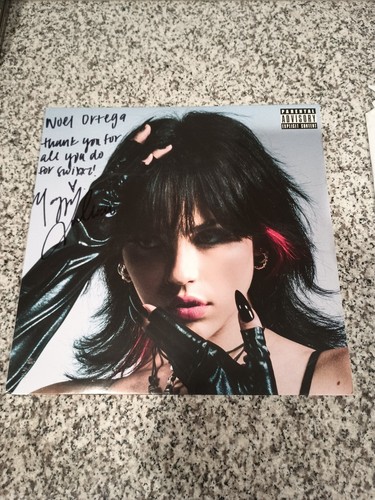 Paranoia NOD-Ⅱ Maggie Lindemann ~ Paranoia Signed Jacket Blue Vinyl LP