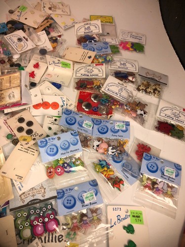 HUGE LOT VINTAGE SEWING BUTTONS New And Used Estate Find
