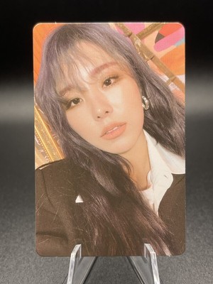 Mamamoo Wheein Official 2nd Album reality in BLACK Photocard HW Photo Card