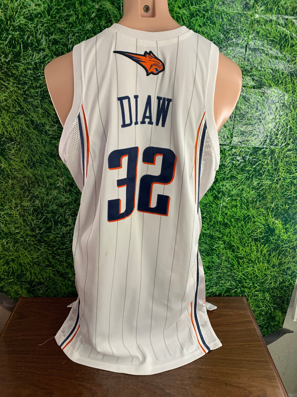 adidas シャーロット・ボブキャッツ NBA ゲームシャツ 海外古着 adidas シャーロット・ボブキャッツ NBA ゲームシャツ 海外古着