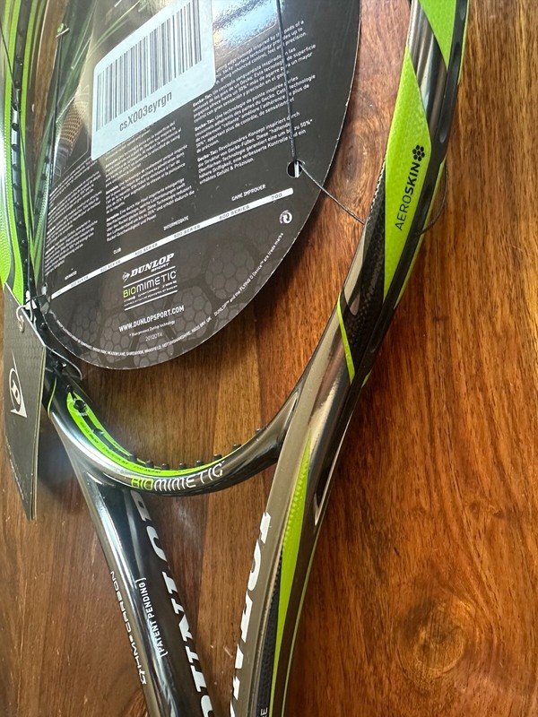 BRAND NEW! old stock 2011 Dunlop Biomimetic 400 Tour Tennis Racquet