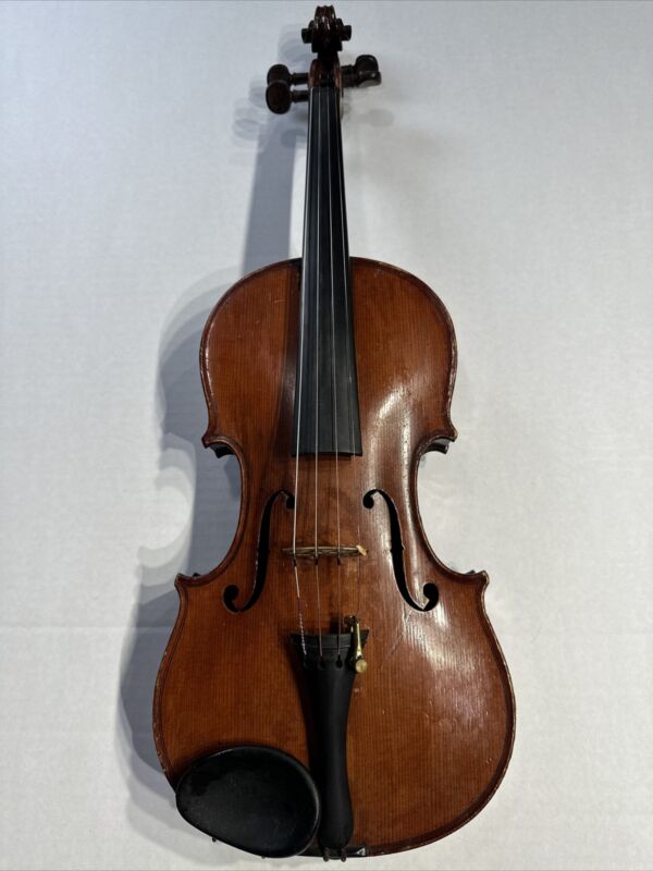 Antique Violin 4/4 Unbranded No Name No Date  No Case No Bow