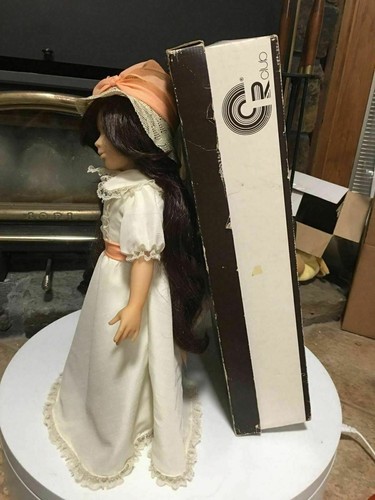 VINTAGE COROLLE CR CLUB DOLL COUSINE & BOX CAMPAGNIE DU JOUET FRANCE VINYL TEEN