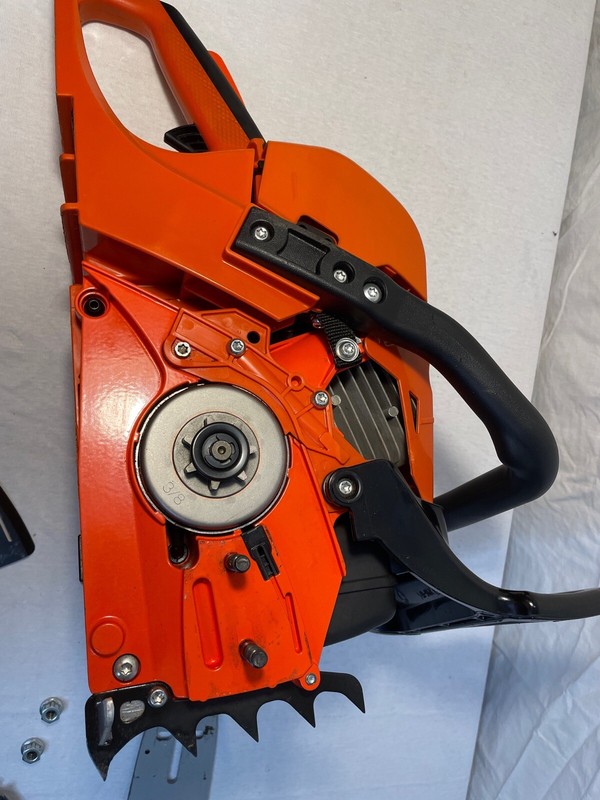Echo 20 in. 59.8 cc Gas 2-Stroke Rear Handle Timber Wolf Chainsaw - CS ...