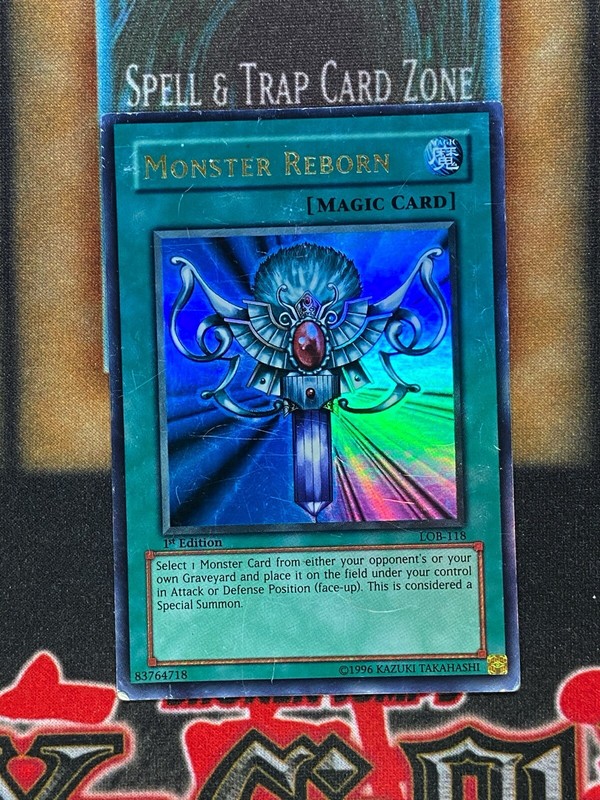 Yugioh Monster Reborn LOB-118 Ultra Rare 1st Ed ASIAN ENGLISH MP