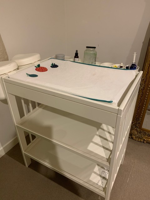 baby change table gumtree