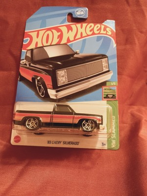Hot Wheels '83 Chevy Silverado Square body Pickup Black
