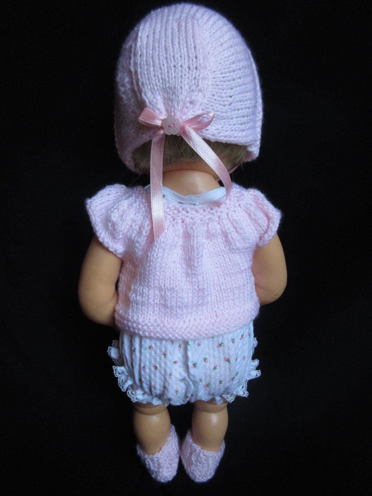 4 PIECE KNITTED & ROSEBUD SET FOR 17