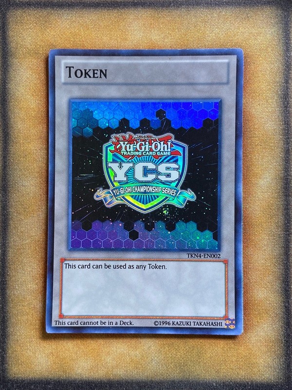 yugioh legendary dragon decks unboxing Amazon.com: Yu-Gi-Oh! Trading Card Game- Yugioh Legendary Dragon Decks Box  : Toys & Games main image 0