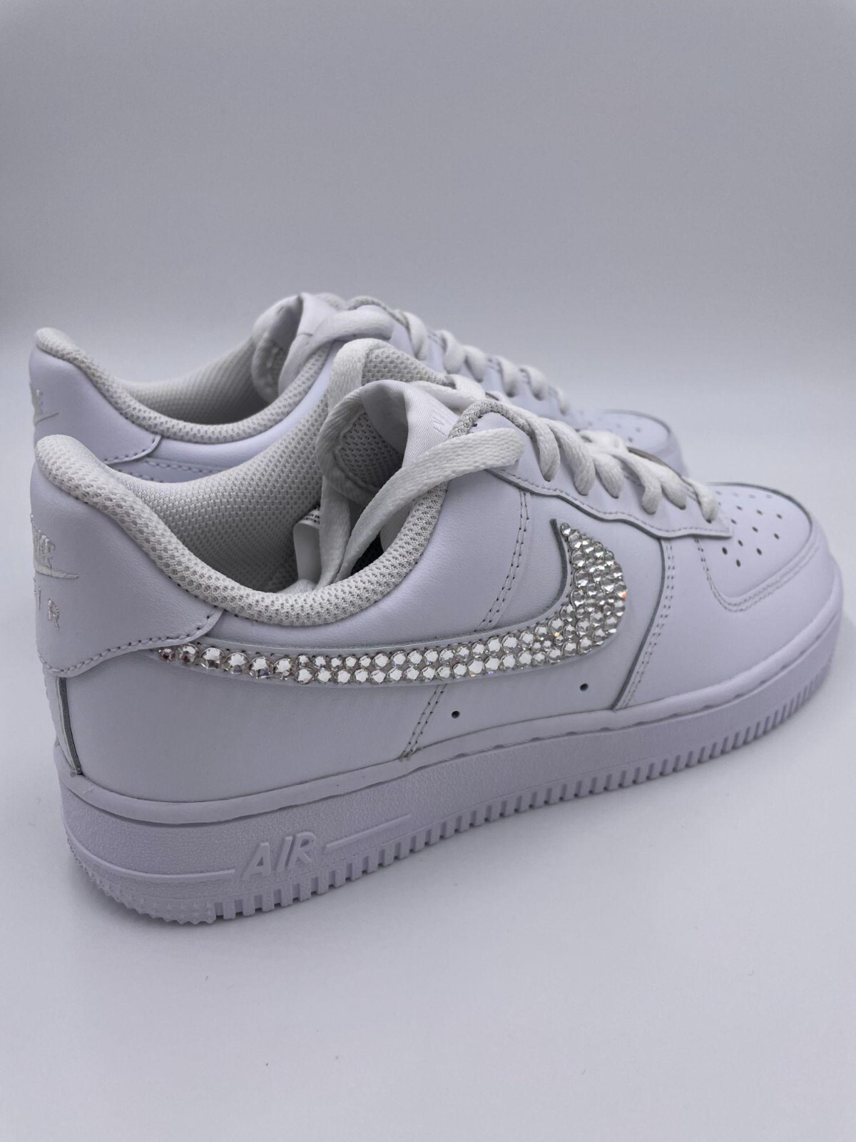 Pre-owned Swarovski Nike Air Force 1 '07 Shoes With  Crystal Bling Shoes In White