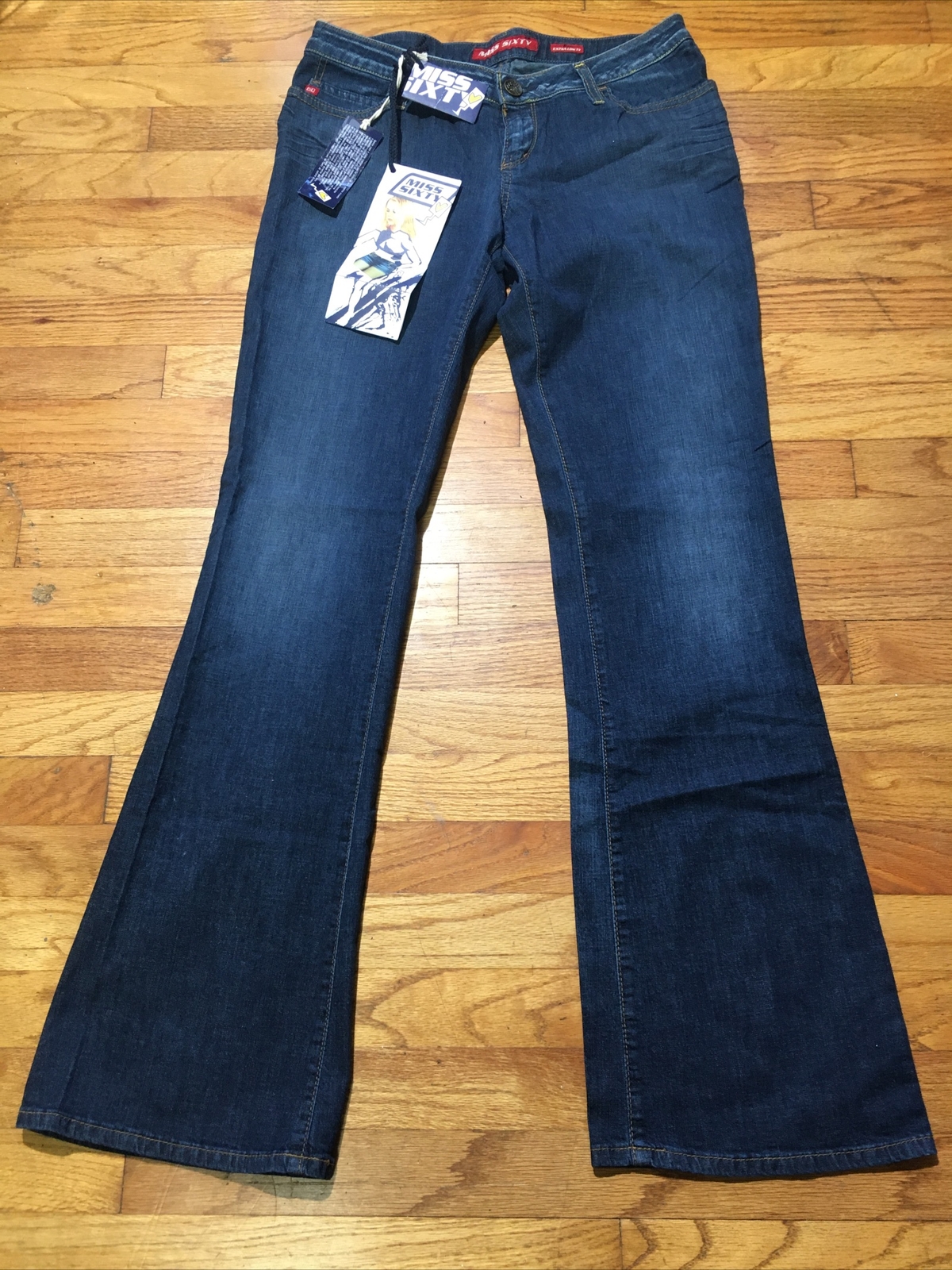 $_32.JPG?set_id=880000500F