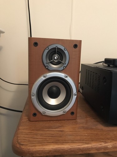 jvc bookshelf speakers