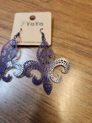 Purple Mardi Gras Fleur-de-lis earrings, Fashion jewelry, Earrings, Mardi Gras
