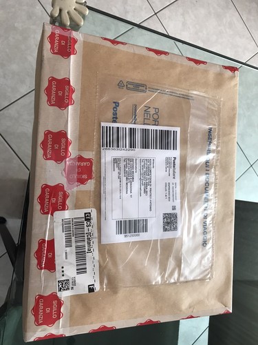 Foto dell'oggetto di un acquirente verificato