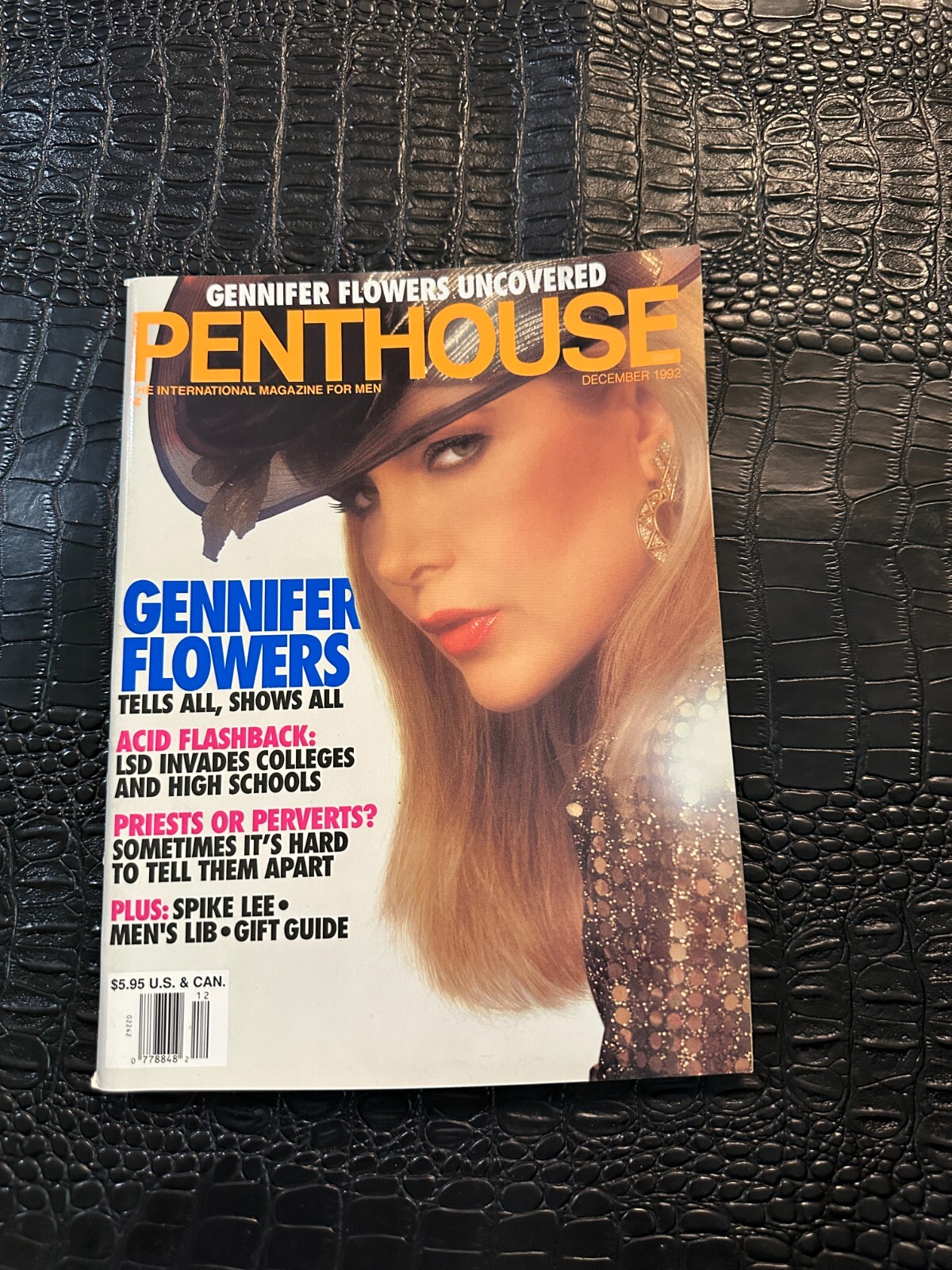 DECEMBER 1992 Penthouse Magazine (UNREAD) GENNIFER FLOWERS