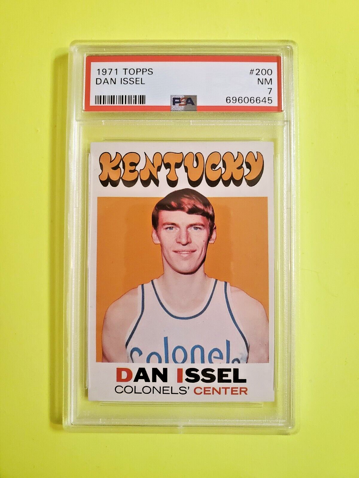 1971 Topps Dan Issel Rookie RC Card #200 - ABA Kentucky Colonels Graded PSA 7 NM. rookie card picture