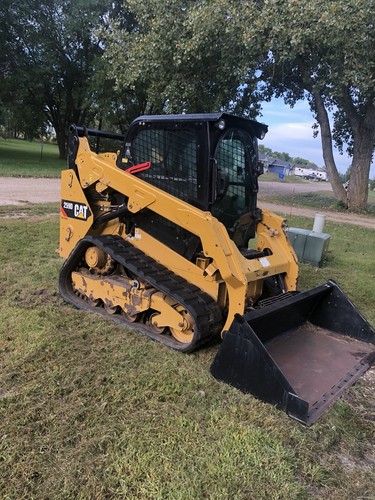 2015 Cat 259D Skid Track Loader