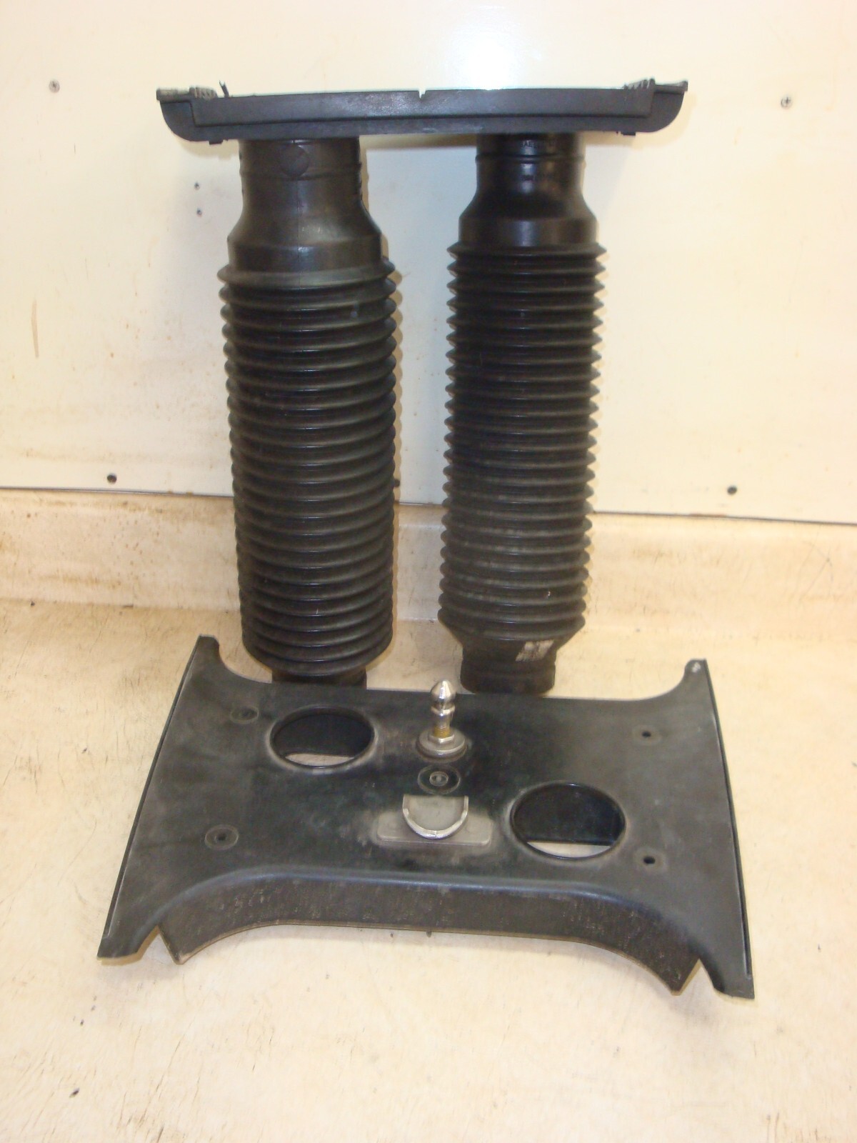 2000 00 01 02 SEADOO GTX DI UPPER LOWER BRIDGE AIR VENT