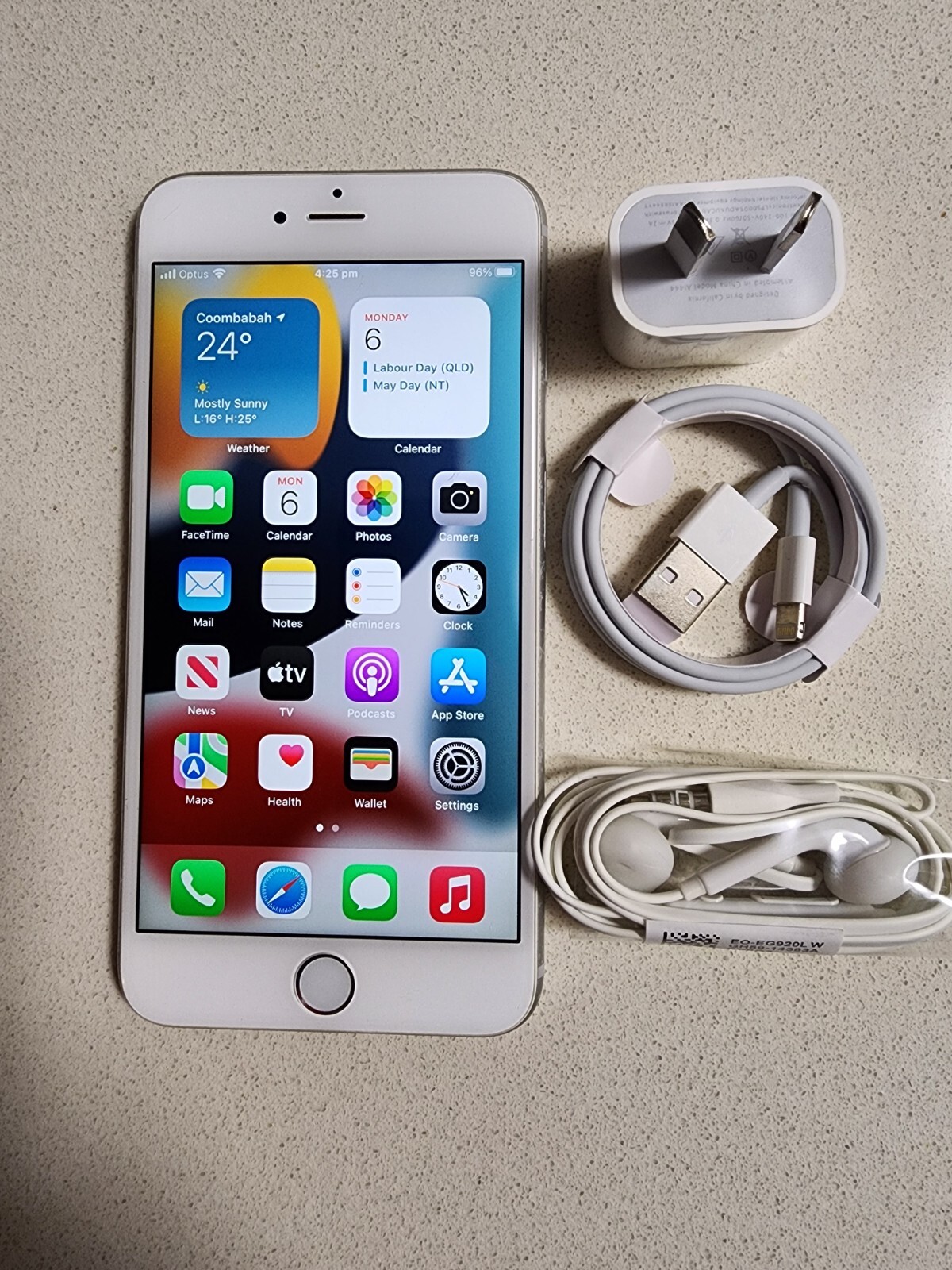 Apple iPhone 6s Plus - 128GB - Silver (Unlocked) A1687 (CDMA