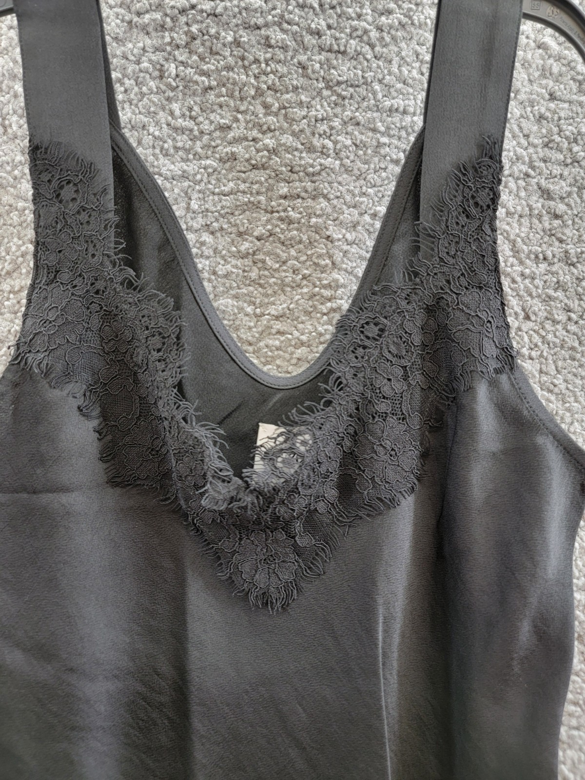 Nic+Zoe Lace Trim Cami Tank Top Women's XS Black V-Neck Sleeveless Pullover - Picture 5 of 15
