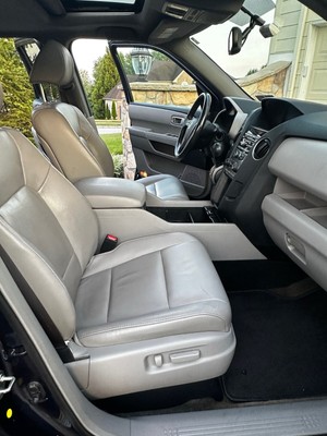 image 17 of interior