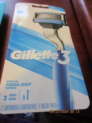 Gillette 3 Manche Aqua-Grip Handle, 1 Razor, 2 Triple Blade Cartridges