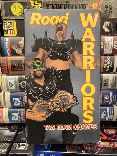 スポーツ THE ROAD WARRIORS ROAD WARRIORS TAG TEAM CHAMPS VHS ANIMAL HAWK AWA WCW NWA