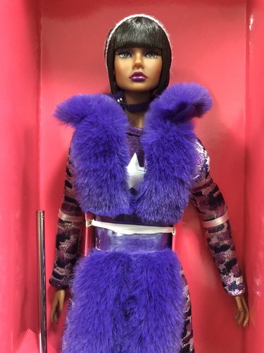 Poupée habillée Integrity Toys Poppy Parker ultra violette