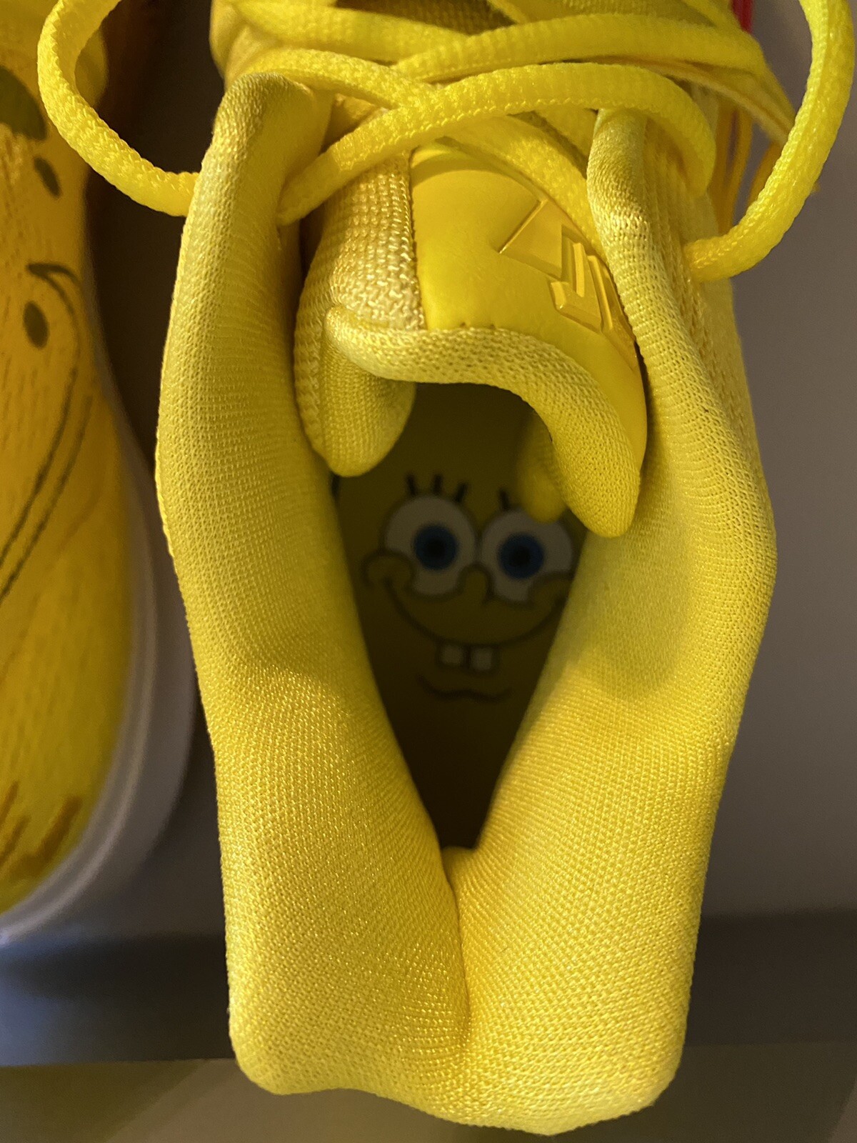 irving spongebob shoes
