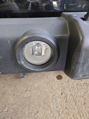Used Left Fog Light fits: JEEP WRANGLER Left 07 08 09 10