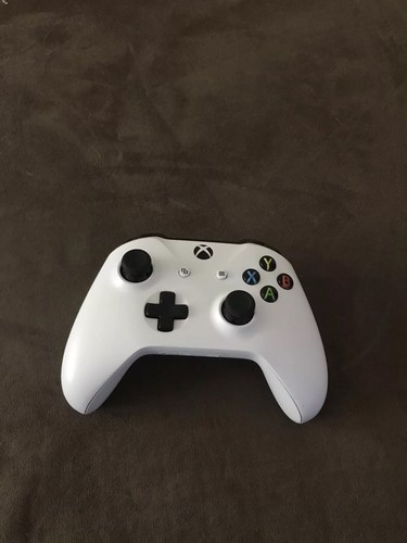 Xbox One S 500GB White, 1 Tb External Hard Drive, Rechargeable Battery Pack