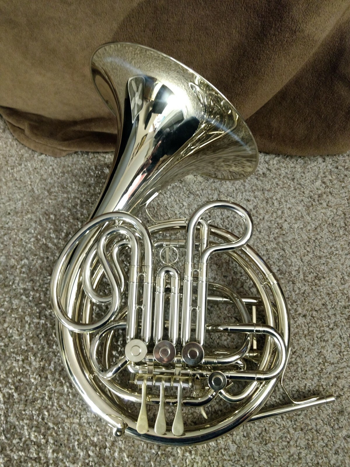 LIGHTLY USED C.G. CONN 8D SOLID NICKEL SILVER DOUBLE FRENCH HORN, PURCHASED 2013