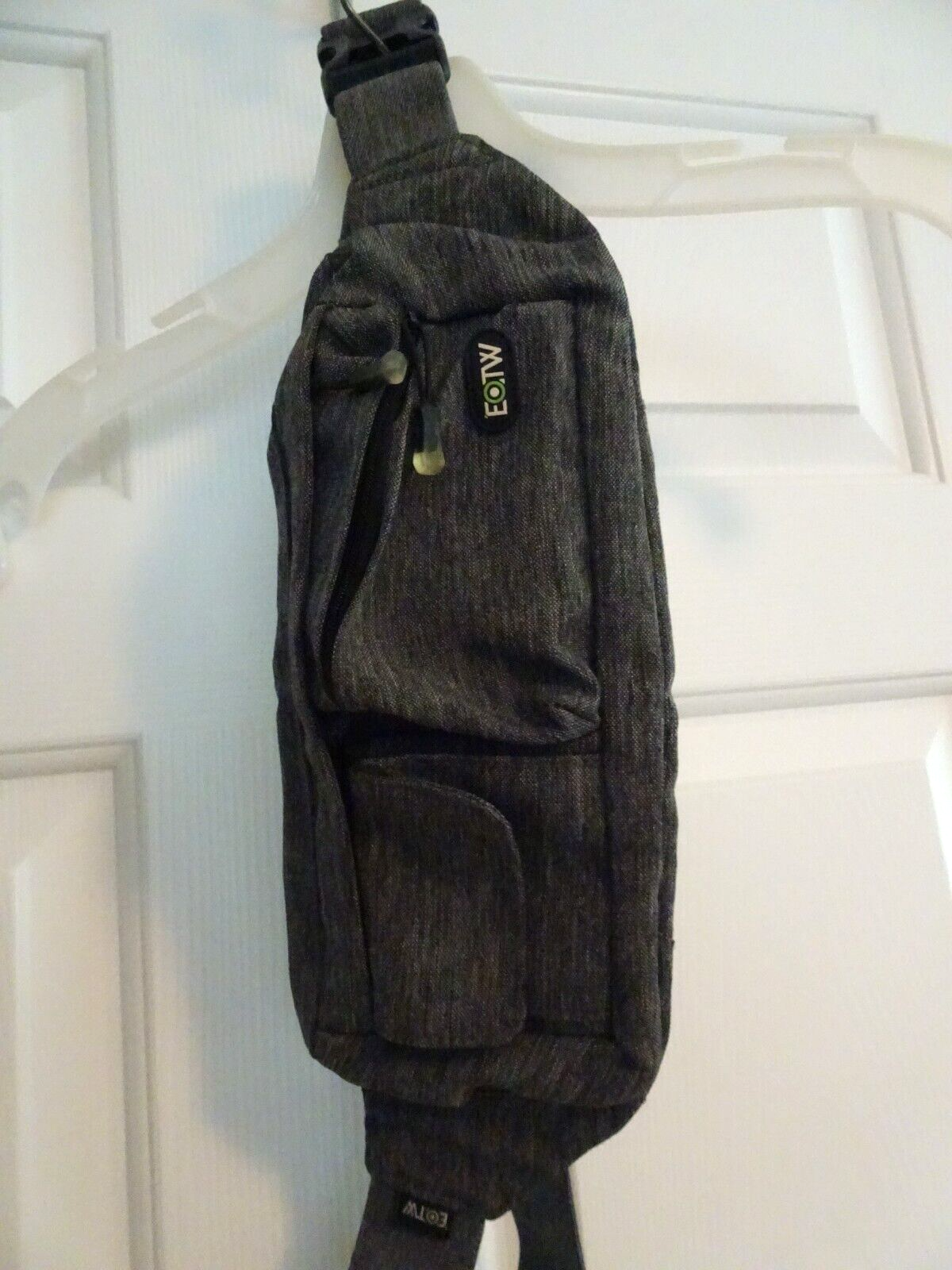 Eotw best sale fanny pack