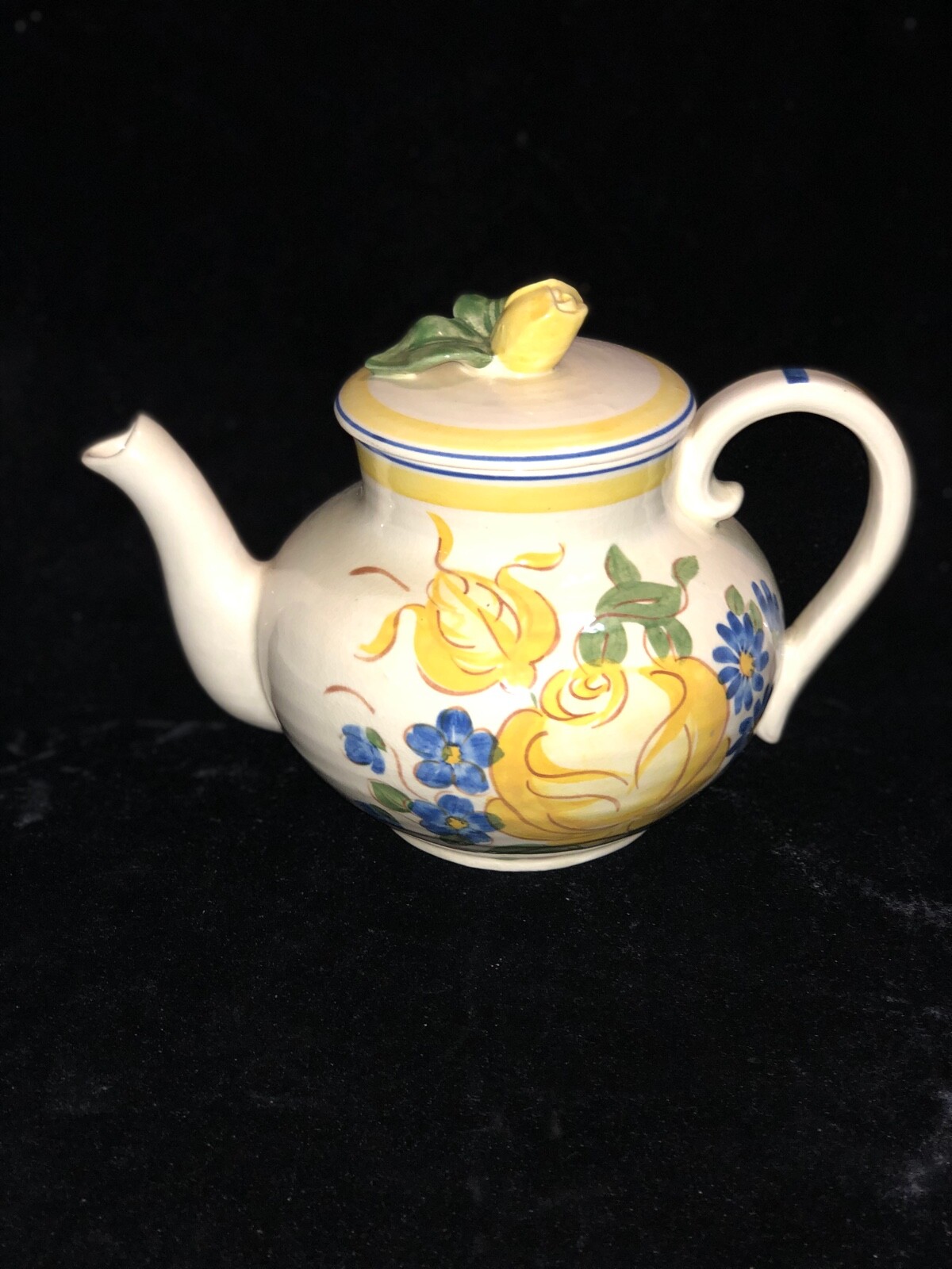 Red Wing China Brittney Teapot with lid Yellow Rose Blue Flowers Handpainted USA