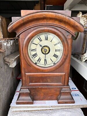 OLD ANTIQUE SETH THOMAS Cottage shelf  mantel Clock Time & Strike with alarm