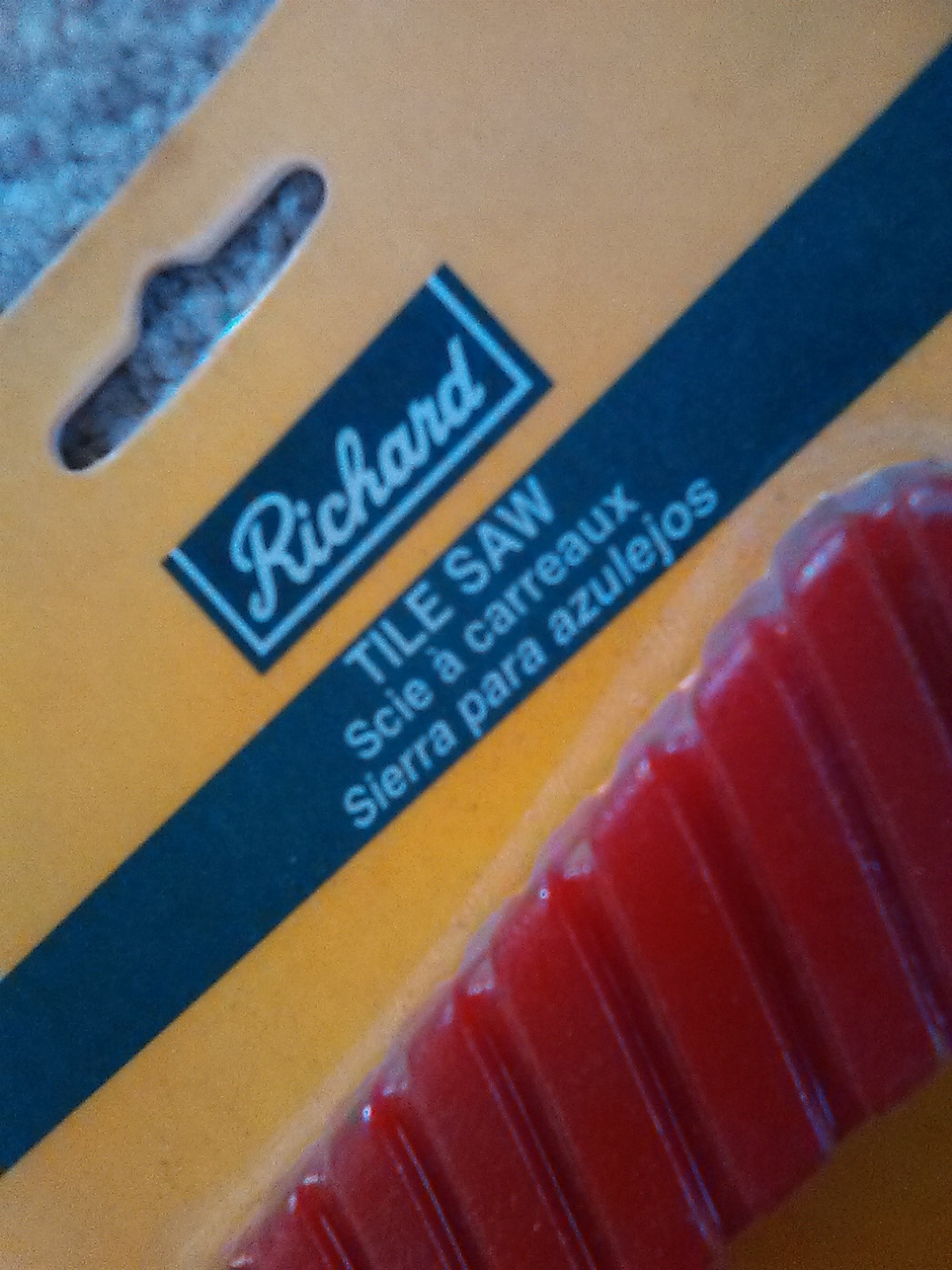 TILE SAW   NEW IN PACKAGE