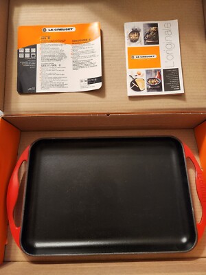 Le Creuset Enameled Cast Iron Rectangular Skinny Griddle - Cerise - New In Box