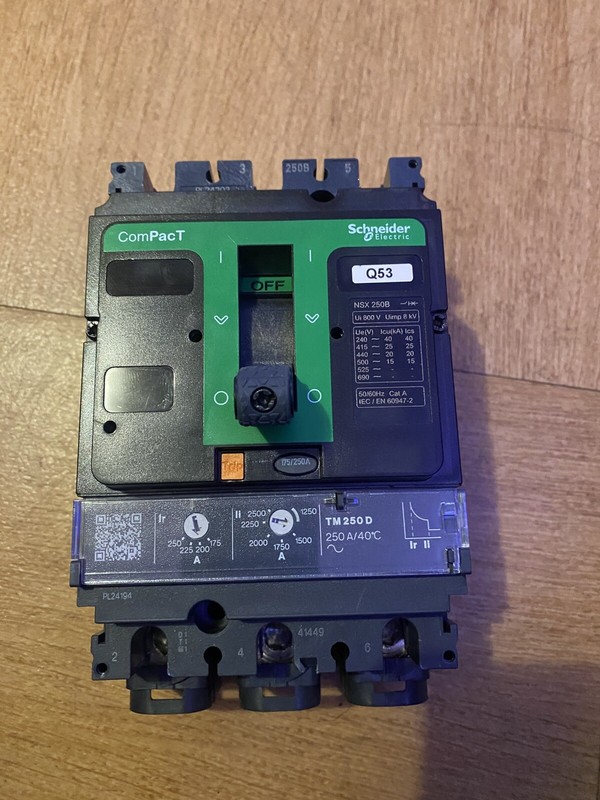 Disjoncteur Nsx 250b Schneider