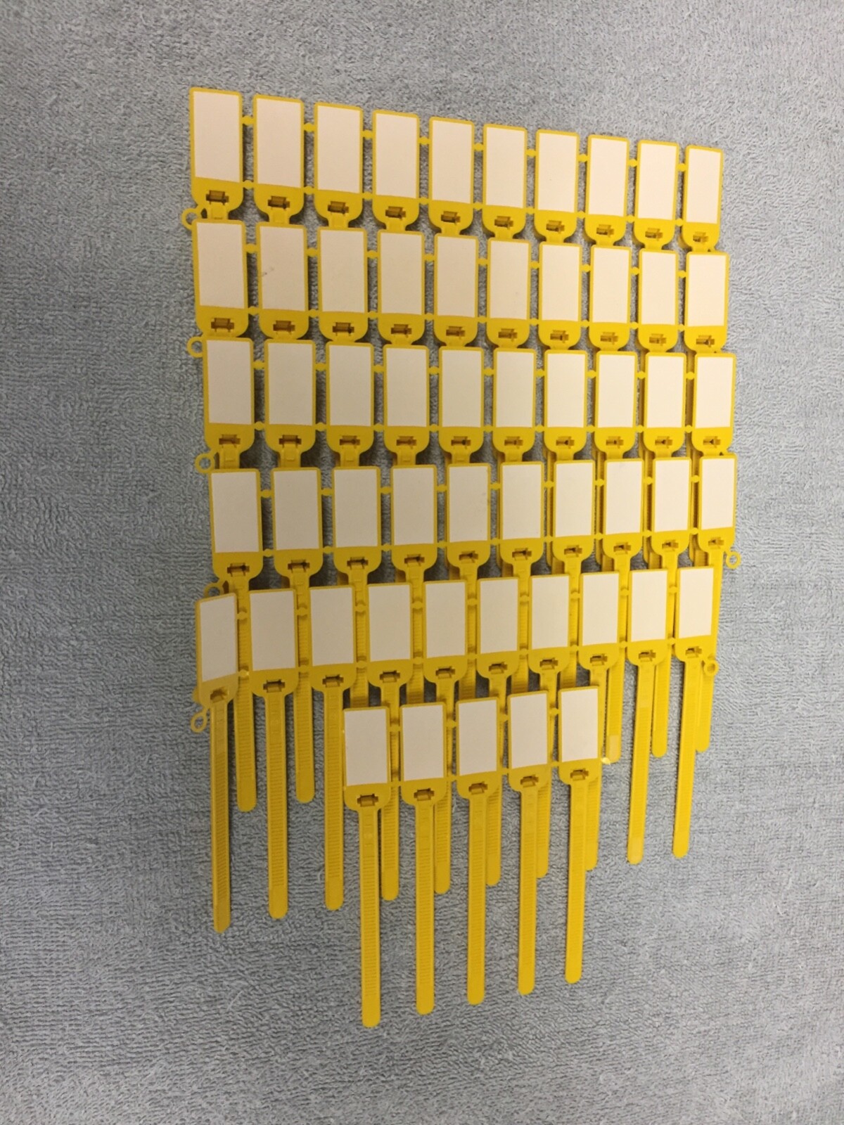 Self-locking Teeth Marker Label Cable Zip Ties, 135 Pcs,  Yellow