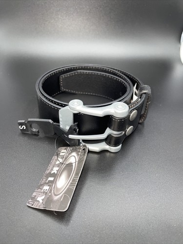 oakley blk leather belt sz S NEW