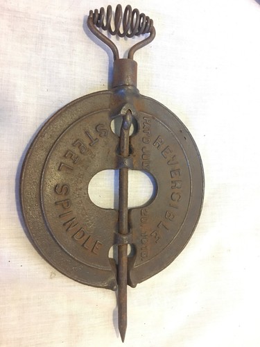 Antique Griswald 6in Reverseable Stove Spindle