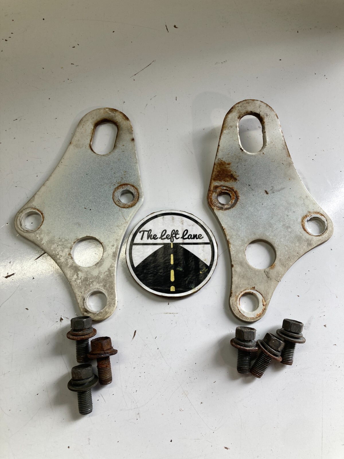 さつこ 90-96 Nissan 300ZX Z32 Front Lower Tow Hook Pair OEM | eBay