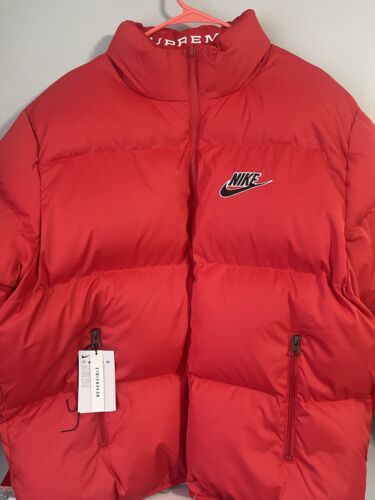 Supreme x Nike Reversible Puffy Jacket Red SS21 2021 Size Xl Supreme x Nike Reversible Puffy Jacket Red SS21 2021 Size Xl