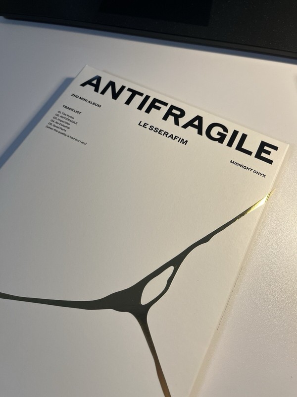 Antifragile Le Sserafim