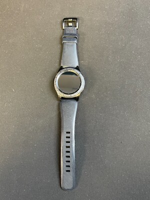 Samsung Gear S3 Frontier SM-R760 Black Bluetooth Enabled Tizen Smartwatch