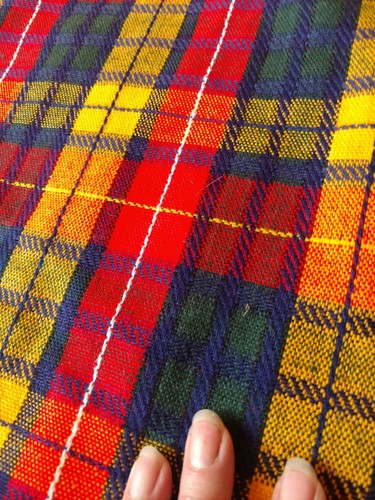 vintage plaid woven woolbend 2 1/4 yds X 56 70s  madris