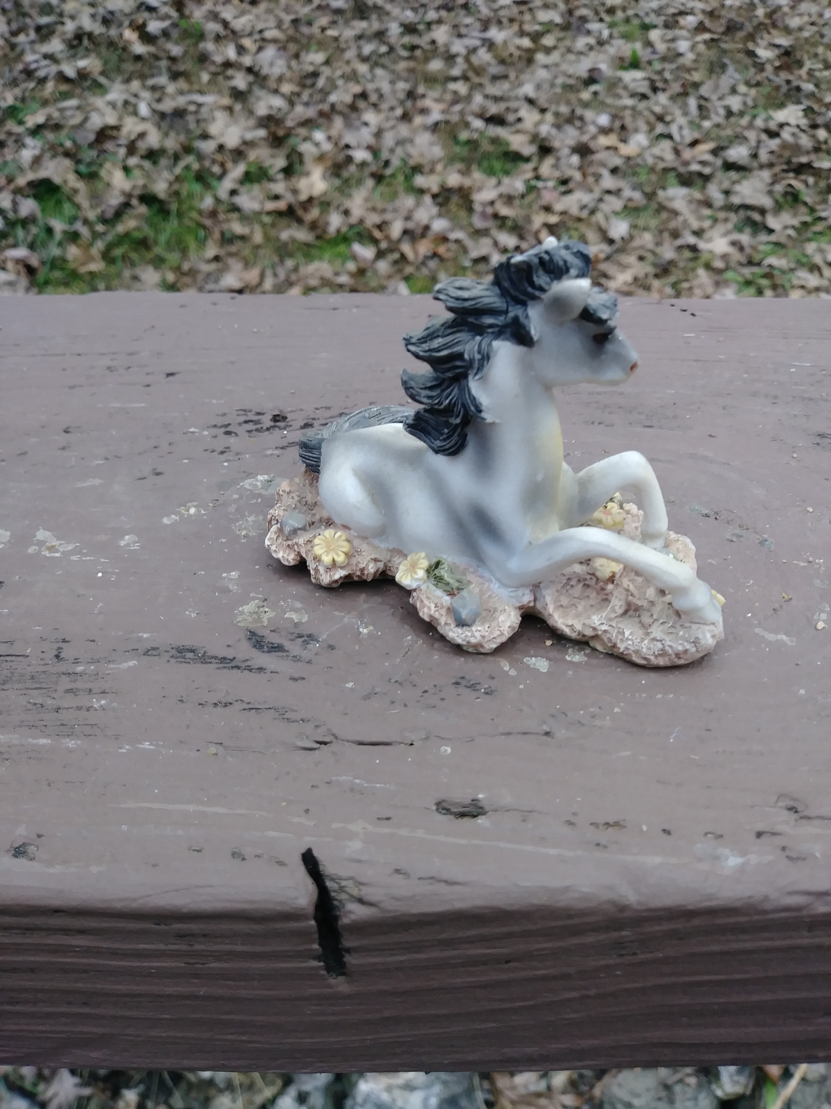 Small Horse Figurine Resin Animal Collectible Pre-owned